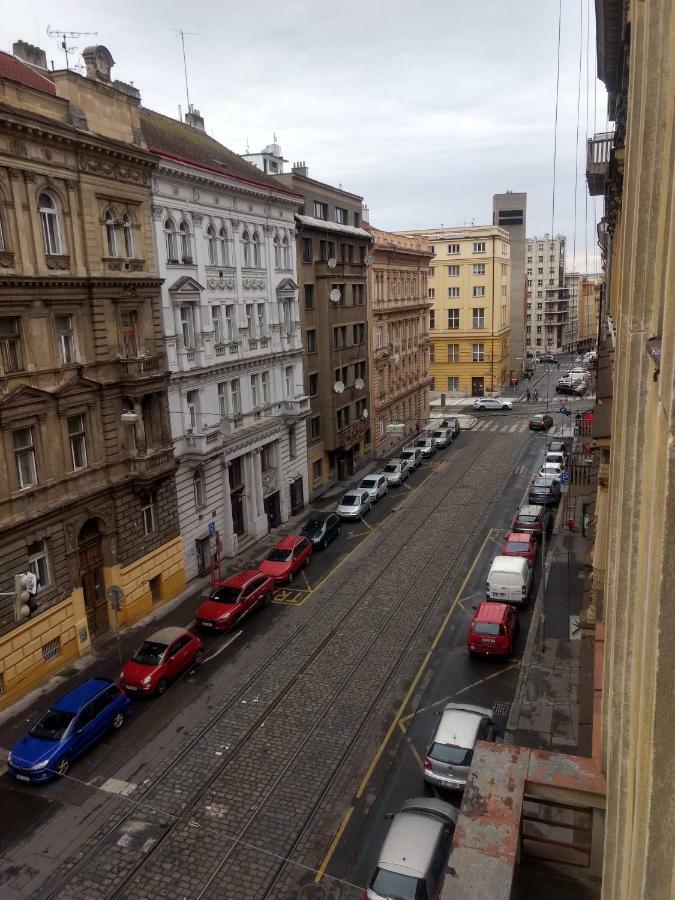 Irmas Hostel Prague Exterior photo